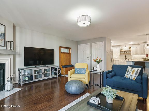 2nd image of 1267 Parkway Gardens Ct APT 98