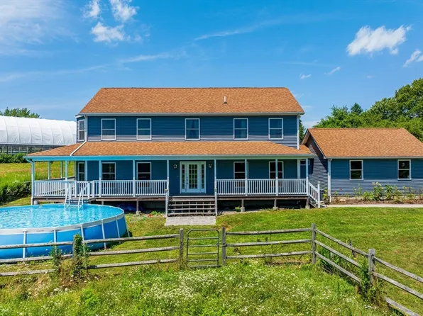 7 L Turner Dr, Charlton, MA 01507