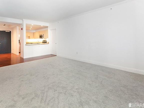5th image of 88 King St Unit 317
