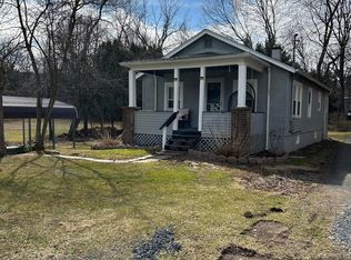 132 Maple Ave, Stroudsburg, PA 18360