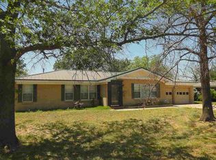 416 W Rogers Dr, Wichita Falls, TX 76309