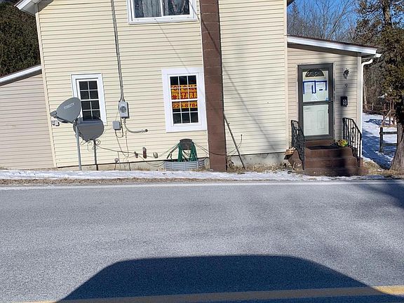 3rd image of 9 Lower Newtown Road