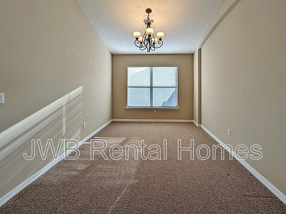 5th image of 268 Johns Glen Dr