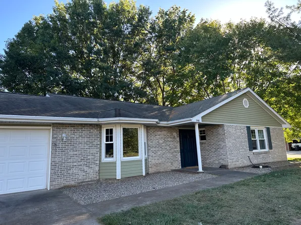 2102 Hunter Ln, Columbia, MO 65202
