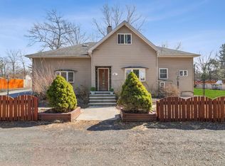 38 Overland Dr, Wallkill, NY 12589