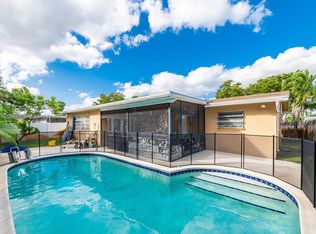 8610 NW 24th Ct, Pembroke Pines, FL 33024