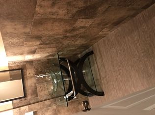 230 W 109th St, Chicago, IL 60628