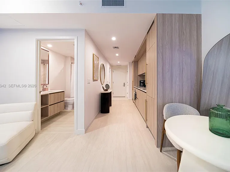 77 SE 5th St #2009 — Photo 42