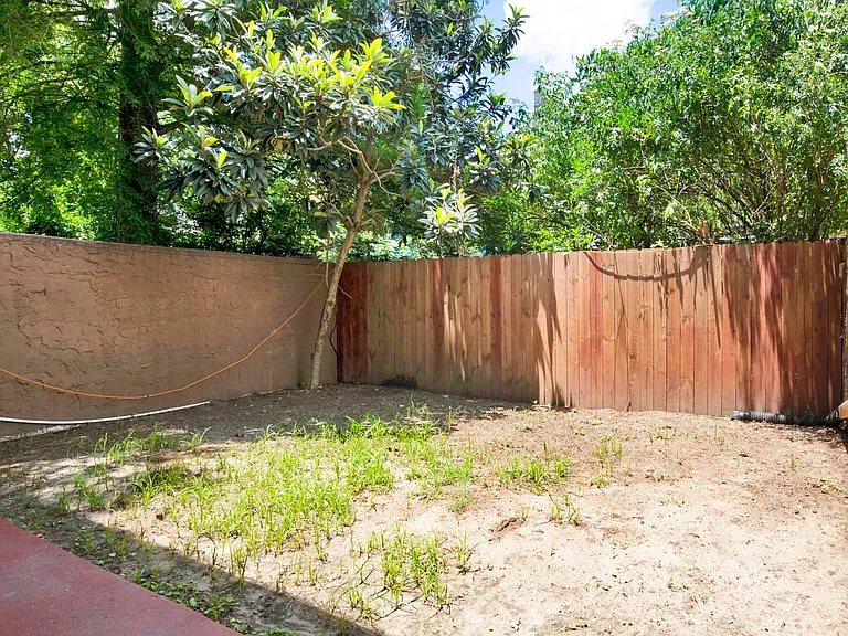 8140 Lillian Hwy — Photo 33