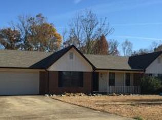 119 Justin Cir, Columbus, MS 39705