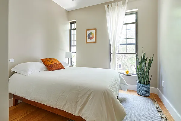 Rented by Nolita Group | media 19