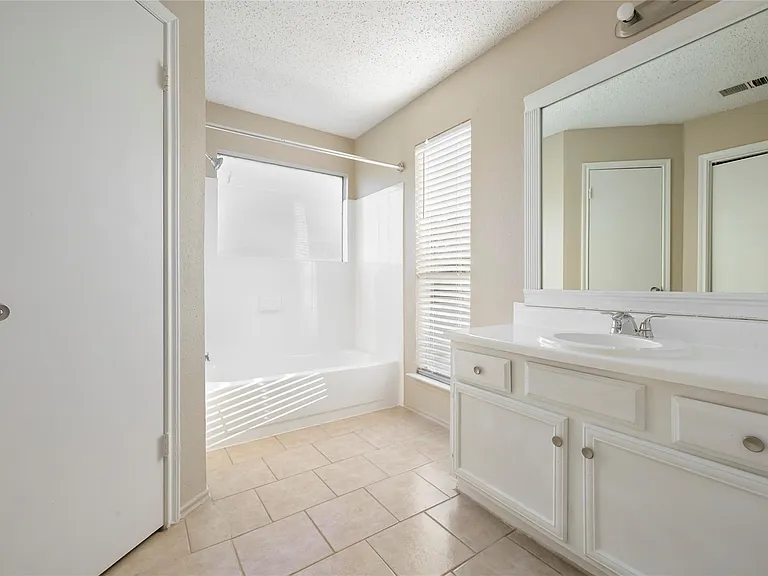 3479 Rockrill Dr — Photo 13