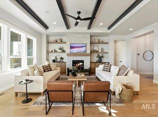 6561 W Piaffe St, Eagle, ID 83616