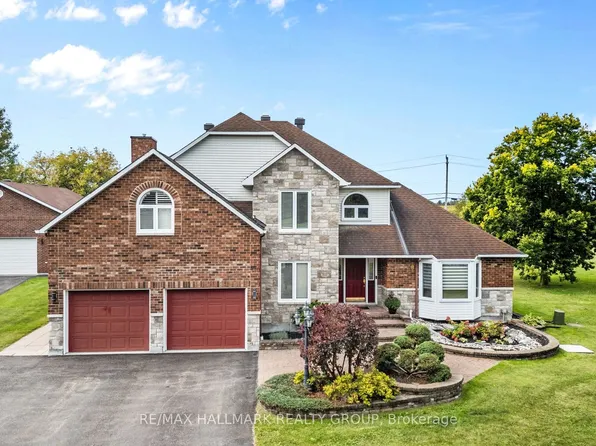 1240 Arbuste Ave, Ottawa, ON K4C 1C2