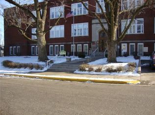 111 S Spring St APT 107, Greencastle, IN 46135