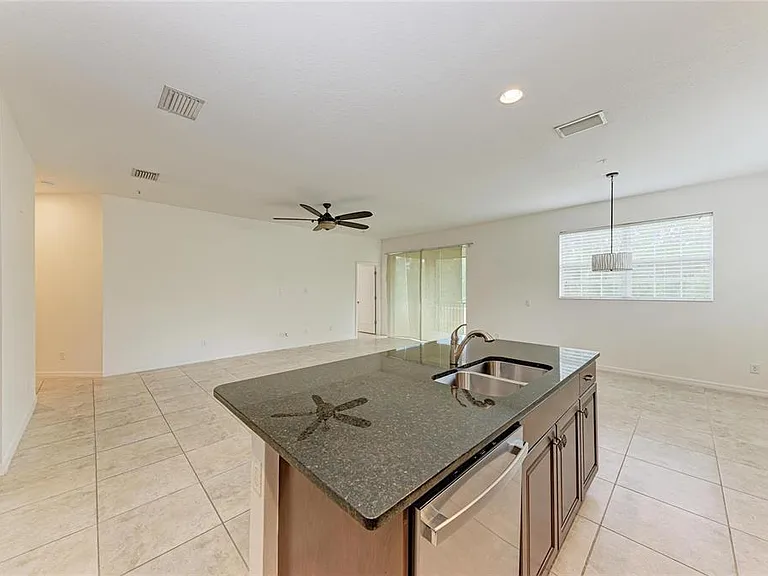 8143 Miramar Way #8143 — Photo 16
