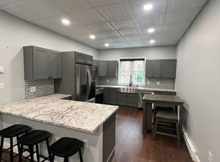 4 S William St, Johnstown, NY 12095
