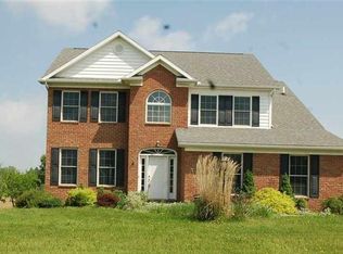 106 Creamery Rd, Boiling Springs, PA 17007