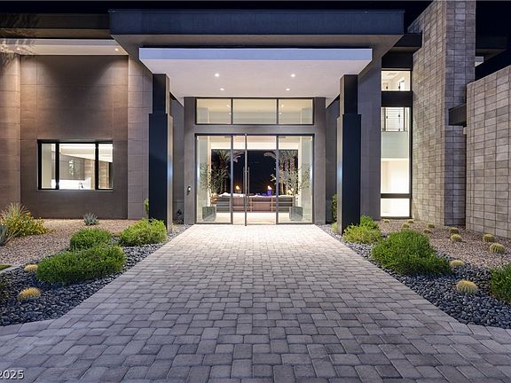 3rd image of 10 Sunrise Beach Cir