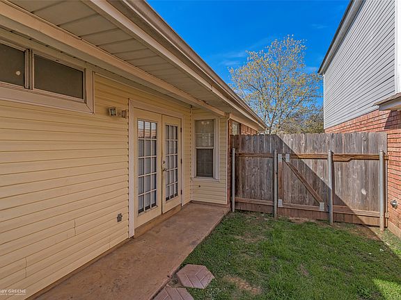 4th image of 3314 Raleigh Pl