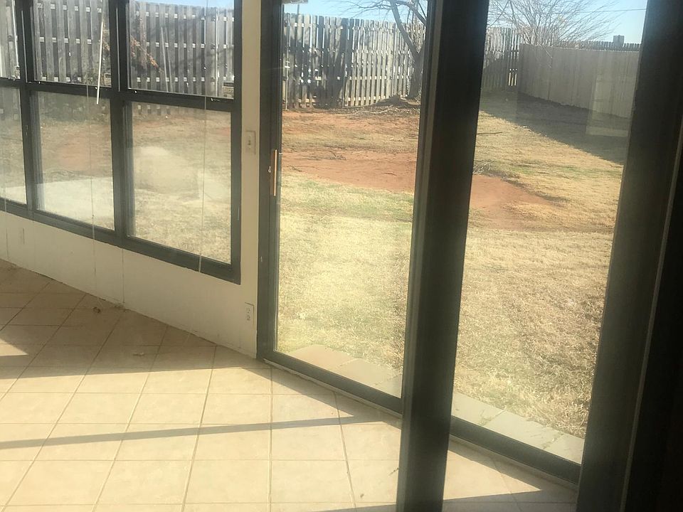 1st image of 12400 Abbotts Way