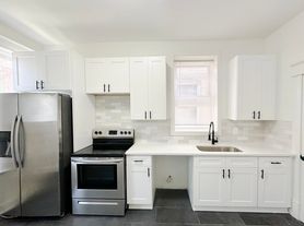 4167 Botanical Ave