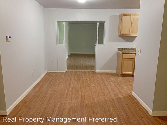 4th image of 10133 Rockaway Dr