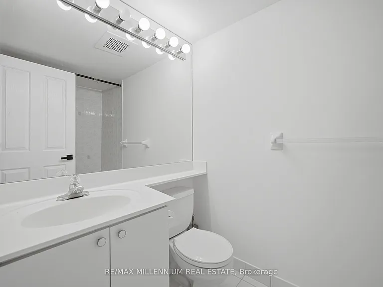 68 Corporate Dr #1532 — Photo 23