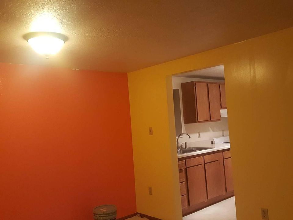 2nd image of 535 E 9th Ave APT D