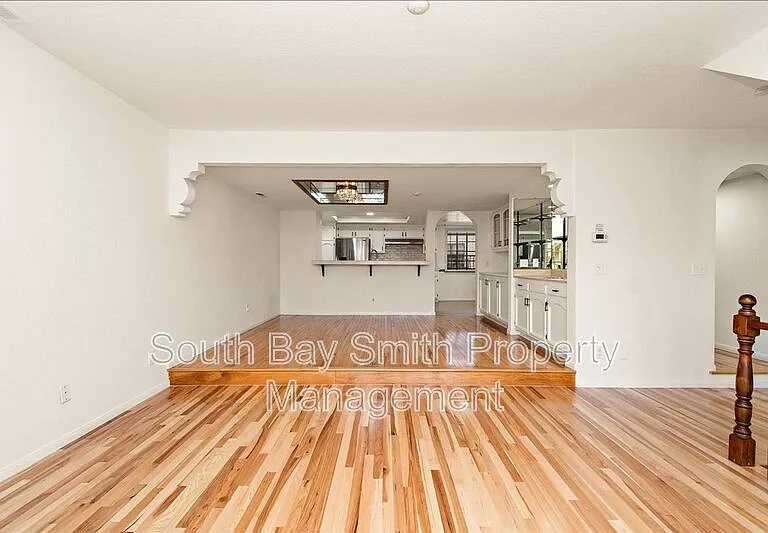 227 S Irena Ave #4 — Photo 11