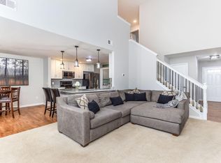 81 Lakes At Cheshire Dr, Delaware, OH 43015