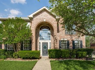 8021 Kristina Ln, North Richland Hills, TX 76182