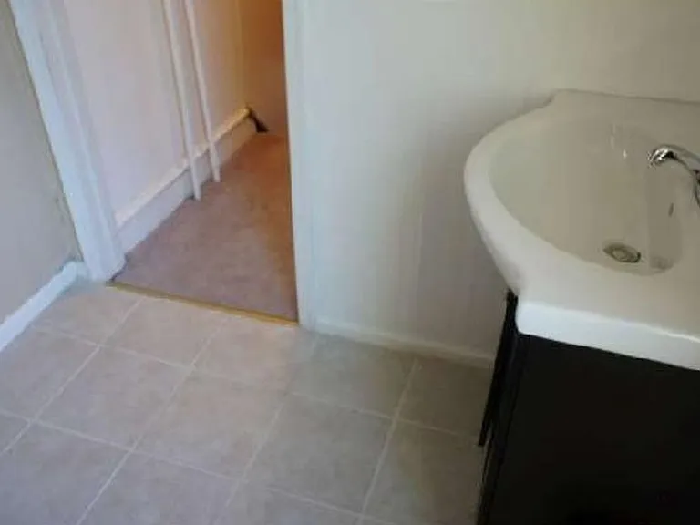 128 Jamestown Ave — Photo 17