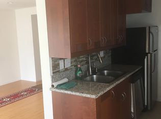 914 3rd St APT 3, Santa Monica, CA 90403