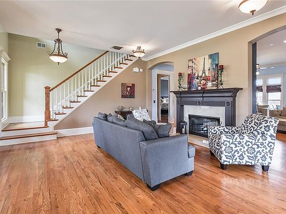 5th image of 9912 Ashford Green Way