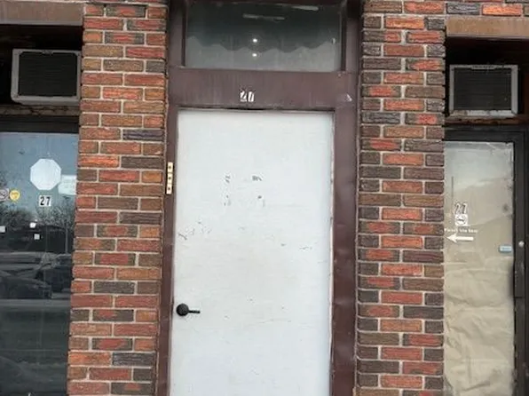 27 Dundas St E #1, Quinte West, ON K8V 1K6