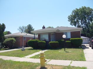 26409 Notre Dame St, Inkster, MI 48141