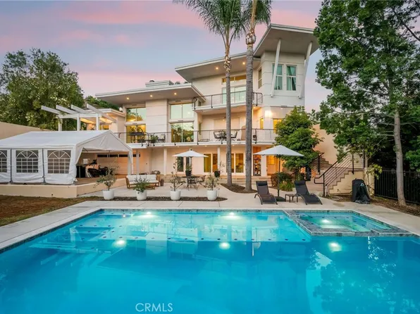 9111 Loma St, Villa Park, CA 92861