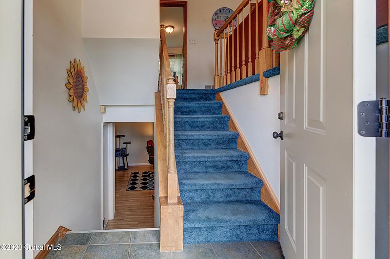3rd image of 192 McCullough Place