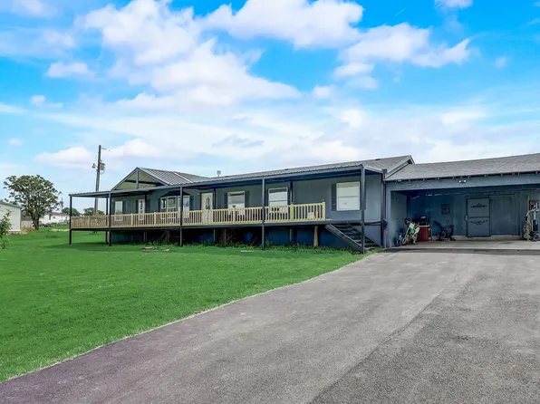 160 Lone Tree Ln, Decatur, TX 76234