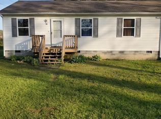 953 Irvington Rd #945, Weems, VA 22576