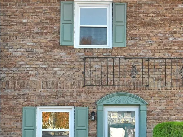 1129 Nanroc Dr, Mechanicsburg, PA 17055