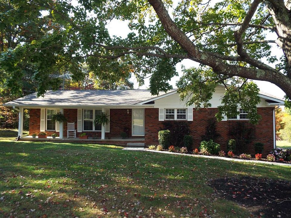 1st image of 1201 S Dogwood Dr