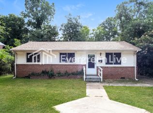 2725 Teresa Ave, Winston Salem, NC 27105