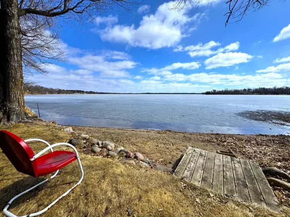 10532 Jurgen Nash Dr, Garrison, MN 56450