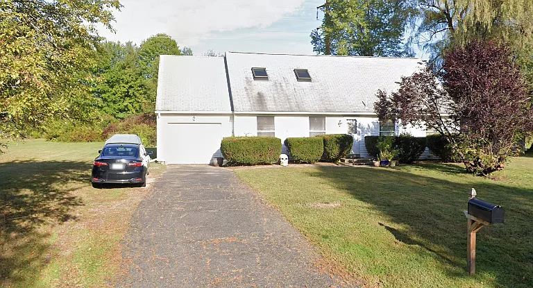 5 Surrey Ln — Photo 8