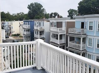 47 Cameron St FLOOR 3, Dorchester, MA 02125