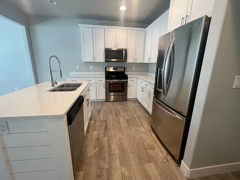 1732 W Thira Ln — Photo 6