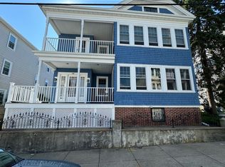 125 Barlow St, Fall River, MA 02723