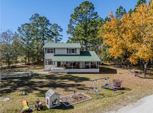 610 Country Club Rd, Folkston, GA 31537